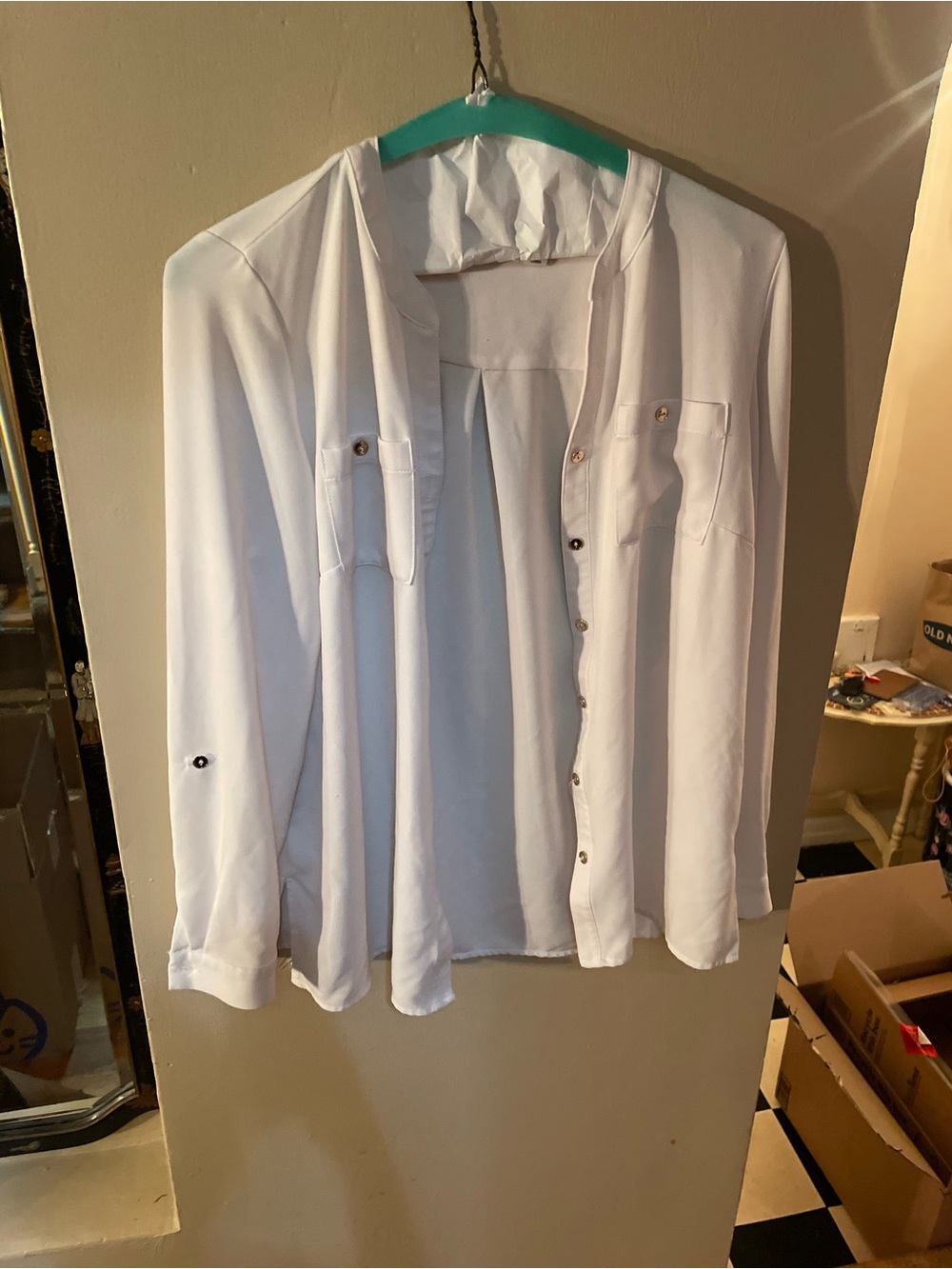 Susan Graver White Long-Sleeve Button-Down Shirt